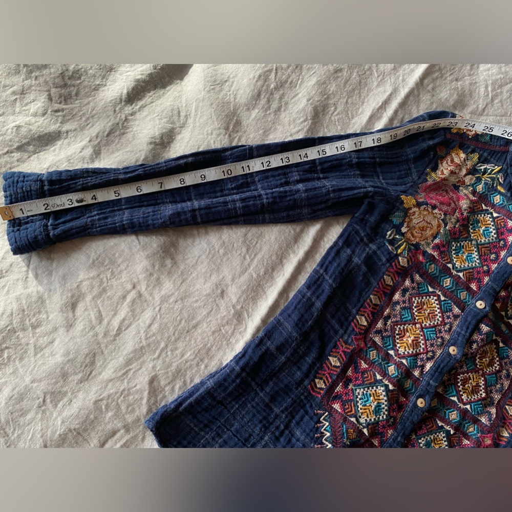 Johnny Was Button Up Top - image 7